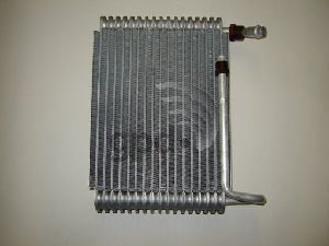Global Parts A/C Evaporator Core  Front 