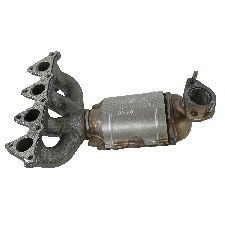 Walker Exhaust Catalytic Converter with Integrated Exhaust Manifold  Front 