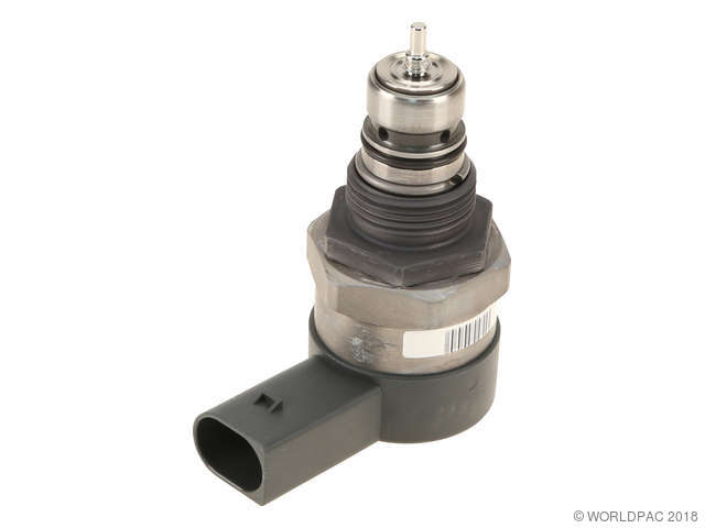 Bosch Fuel Injection Pressure Regulator 